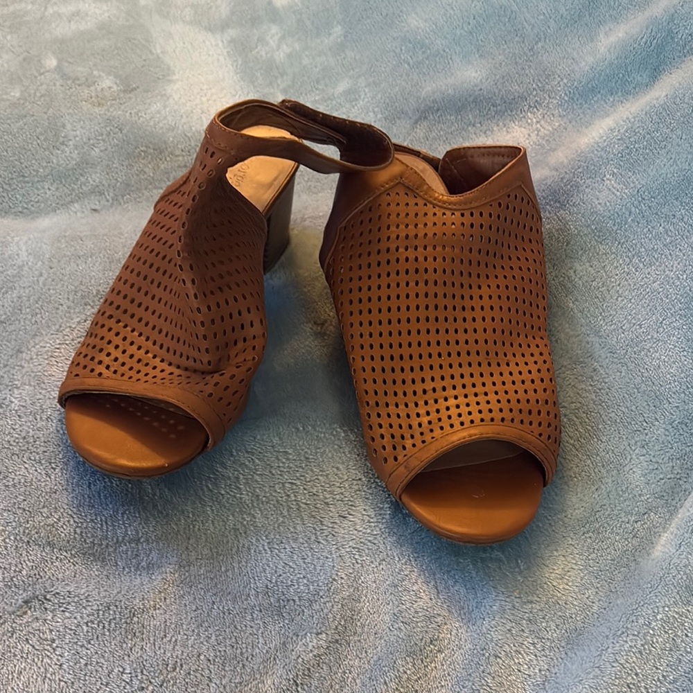 Brown Peep-Toe Women's Shoes